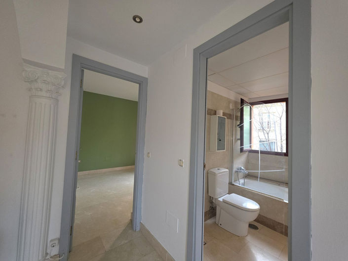 Image No.18-Appartement de 2 chambres à vendre à Estepona