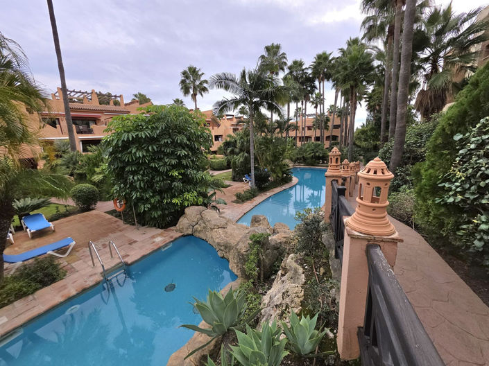 Image No.2-Appartement de 2 chambres à vendre à Estepona