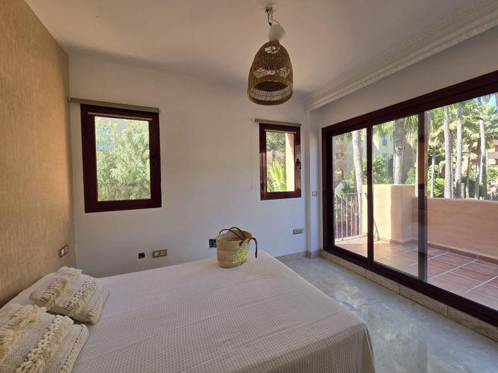 Image No.23-Appartement de 2 chambres à vendre à Estepona