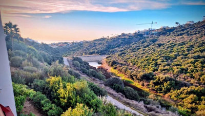 8-e64a9055bba3e77ac8aca3b893cdf826