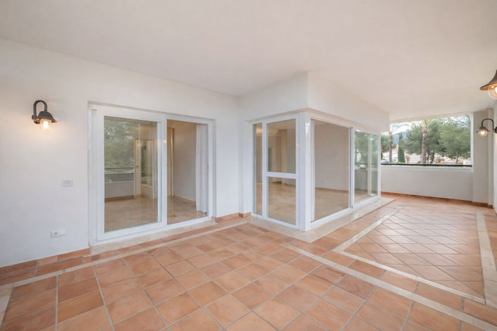 Image No.3-3 Bed Apartment for sale