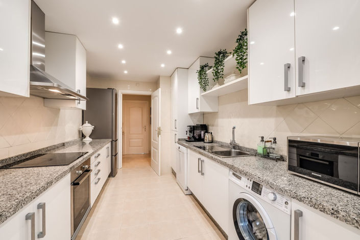 Image No.5-3 Bed Apartment for sale