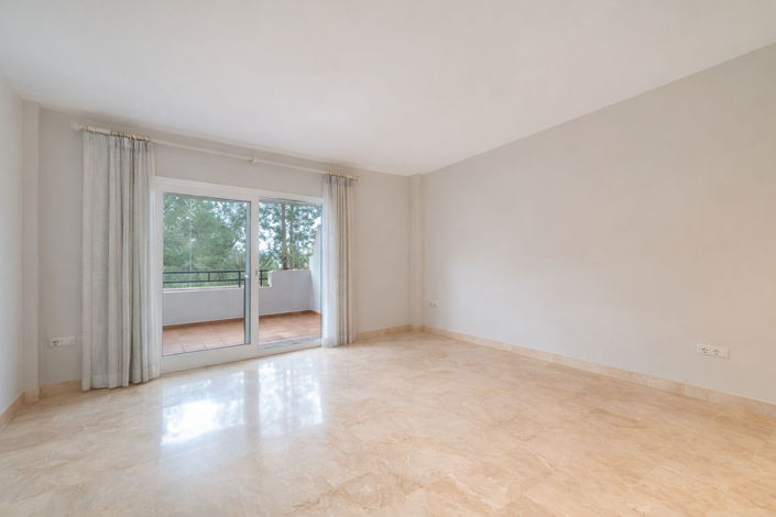 Image No.8-3 Bed Apartment for sale