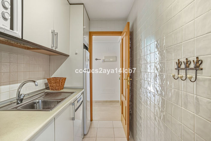 Image No.11-3 Bed Apartment for sale