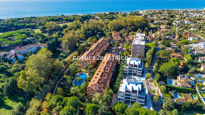 Image No.24-3 Bed Apartment for sale