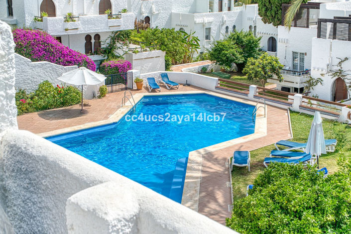 Image No.13-3 Bed Townhouse for sale