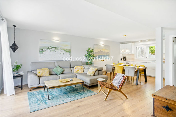 Image No.18-3 Bed Townhouse for sale