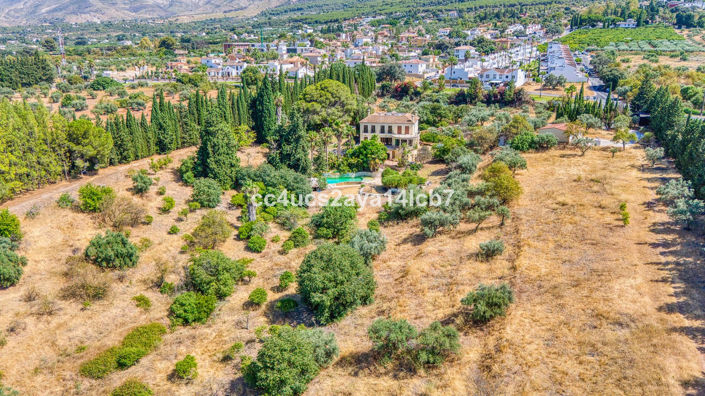 Image No.14-6 Bed Villa for sale