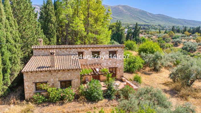 Image No.18-6 Bed Villa for sale