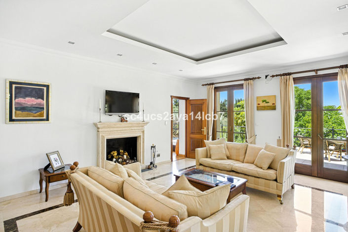 Image No.23-6 Bed Villa for sale