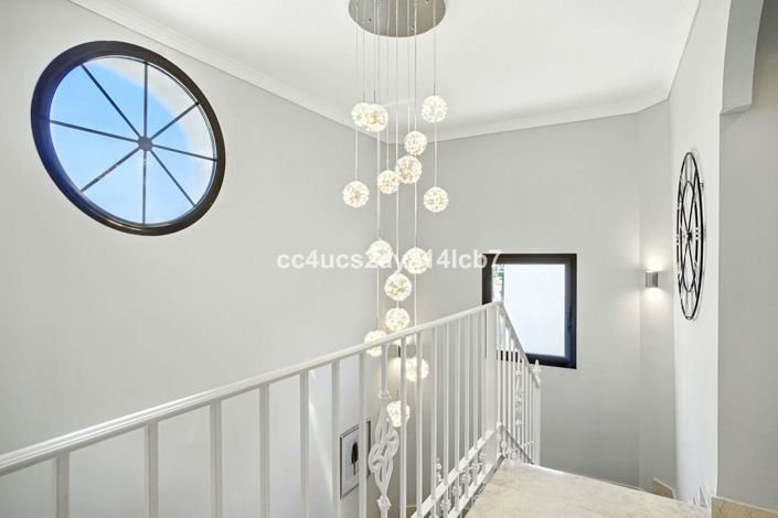 Image No.23-3 Bed Villa for sale