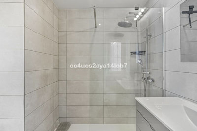 15-11d12f2f454f2f5e9b981fdd8b901d51