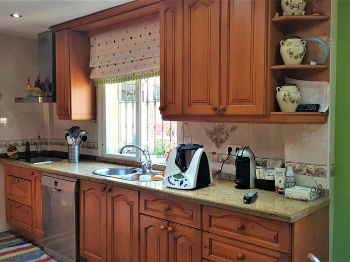 Image No.17-5 Bed Villa for sale