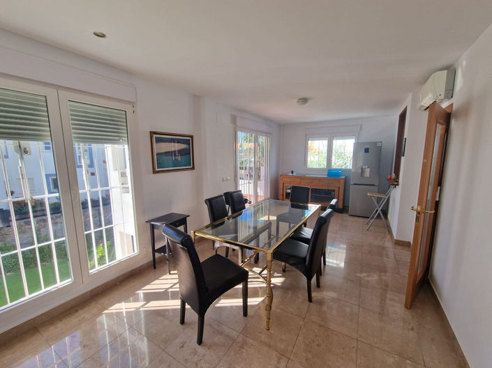 Image No.6-5 Bed Villa for sale