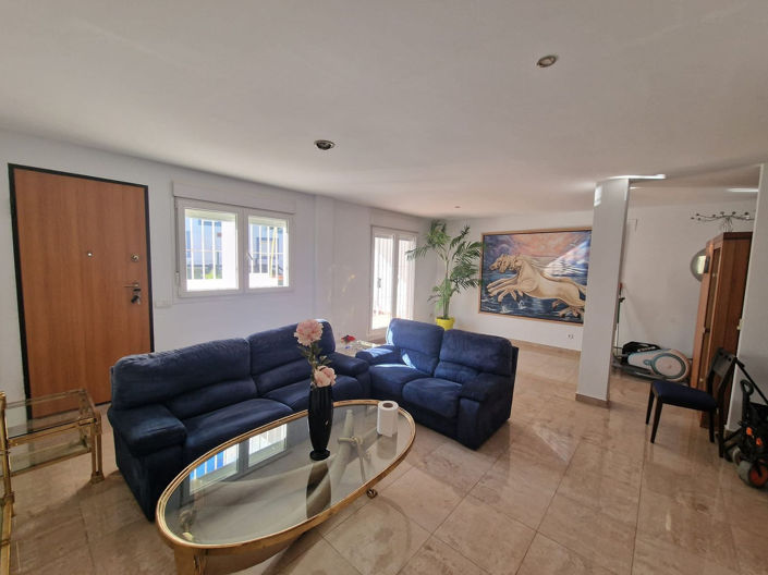 Image No.8-5 Bed Villa for sale