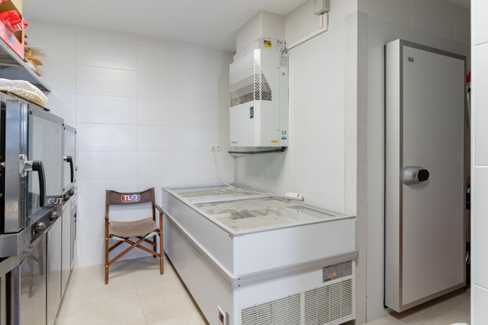 Image No.17-Restaurant for sale