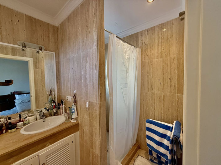 Image No.28-2 Bed Apartment for sale