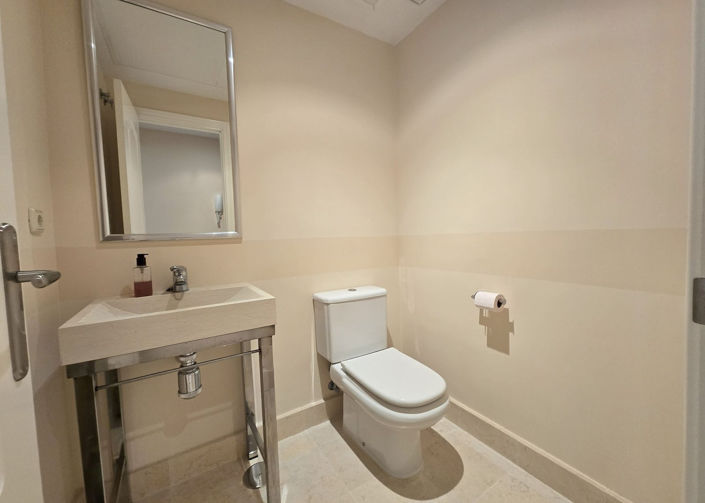 Image No.29-2 Bed Apartment for sale