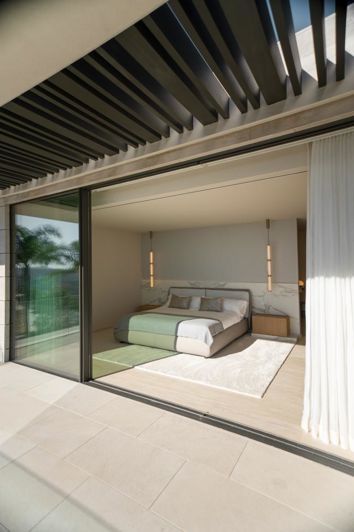 Image No.32-6 Bed Villa for sale