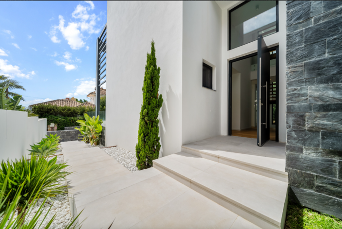 Image No.3-Villa de 6 chambres à vendre à Marbella