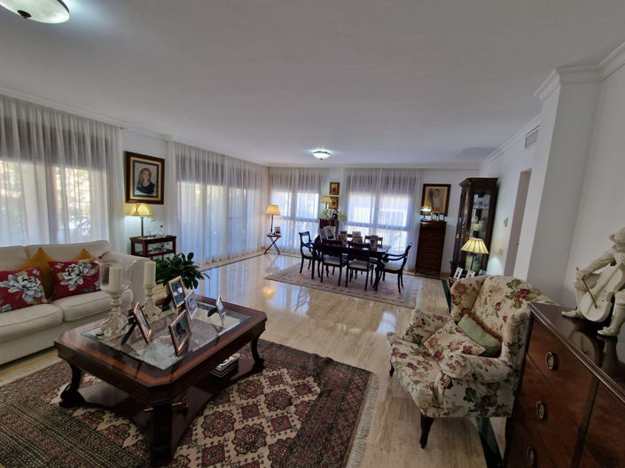 Image No.13-5 Bed Villa for sale