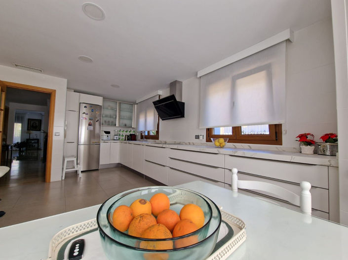 Image No.14-5 Bed Villa for sale