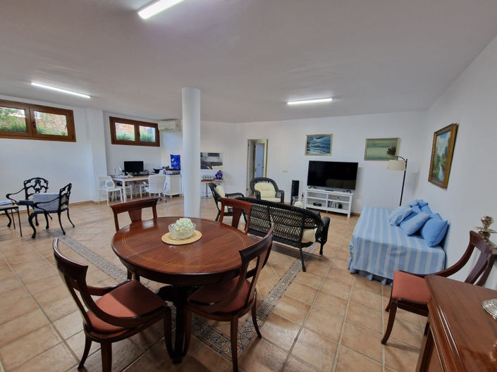 Image No.19-5 Bed Villa for sale