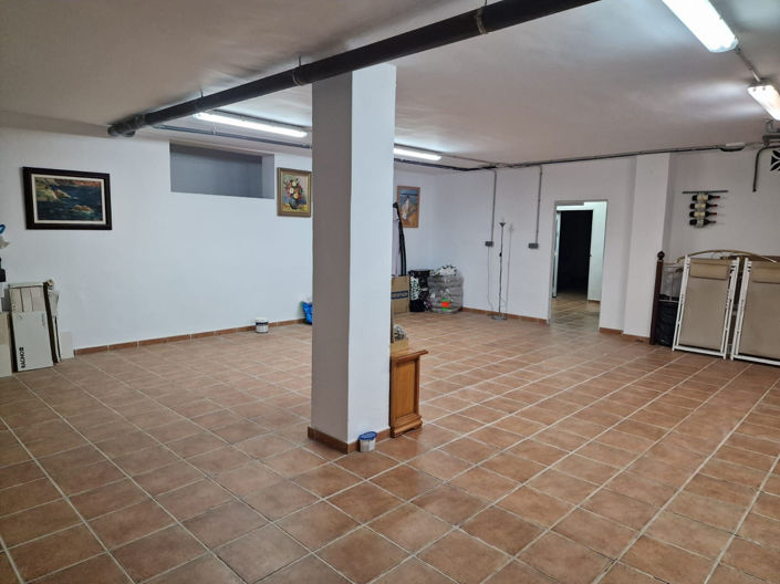 Image No.23-5 Bed Villa for sale