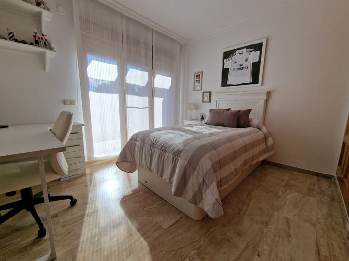 Image No.28-5 Bed Villa for sale