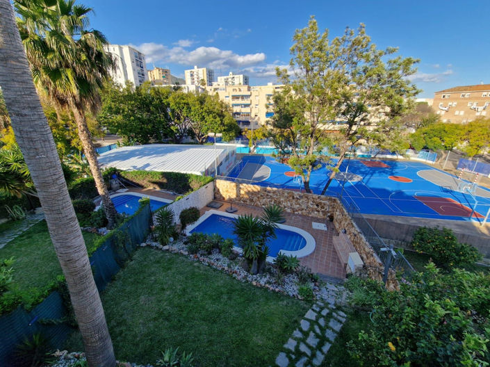 Image No.6-5 Bed Villa for sale