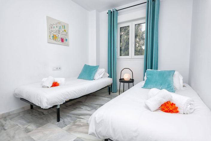 Image No.13-2 Bed Apartment for sale