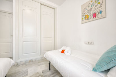 14-d70dc3102c00d7be0e872dfe1c1f86d7