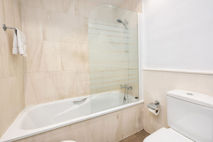 Image No.17-2 Bed Apartment for sale