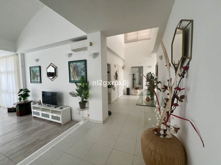 Image No.25-3 Bed Villa for sale