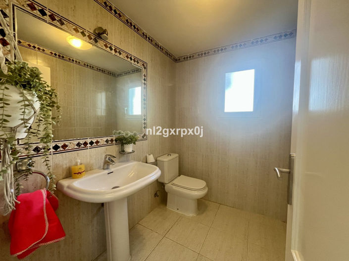 Image No.8-3 Bed Villa for sale