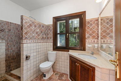 11-20939a0134ad724a8cb2a801094d15a4