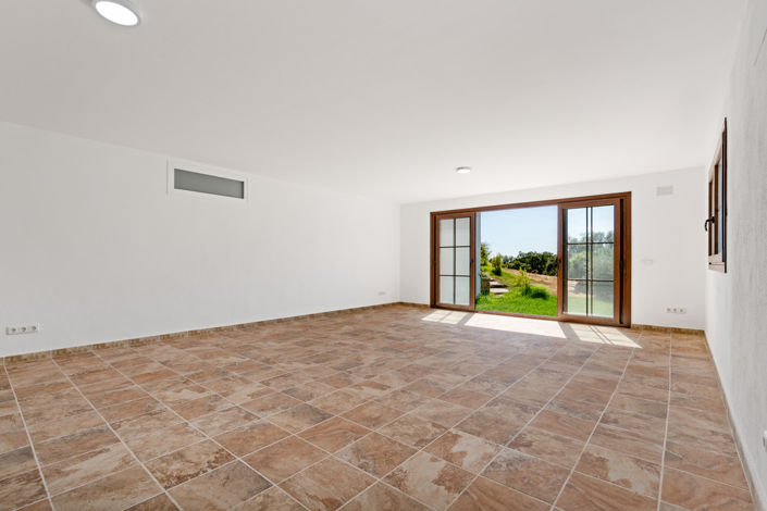 Image No.34-4 Bed Villa for sale