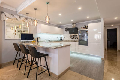 4-c23c0f86247804fa50226aecd8b0b2c8