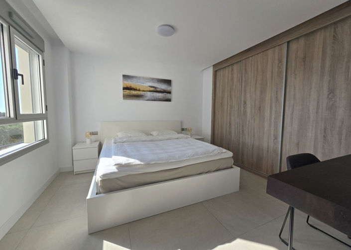 Image No.5-3 Bed Apartment for sale