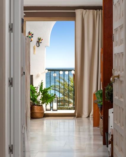 Image No.26-3 Bed Apartment for sale