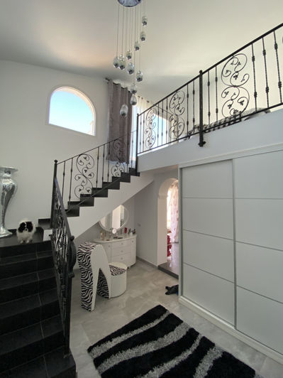 Image No.19-4 Bed Villa for sale