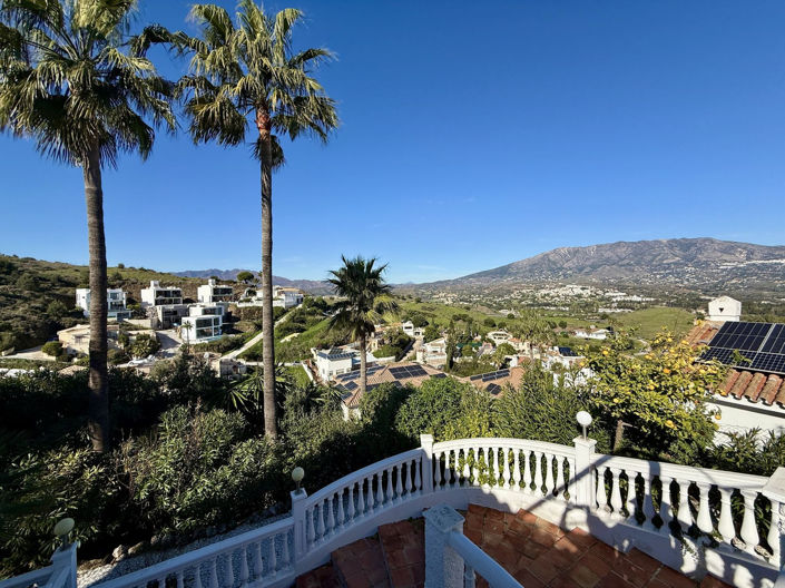 Image No.48-4 Bed Villa for sale