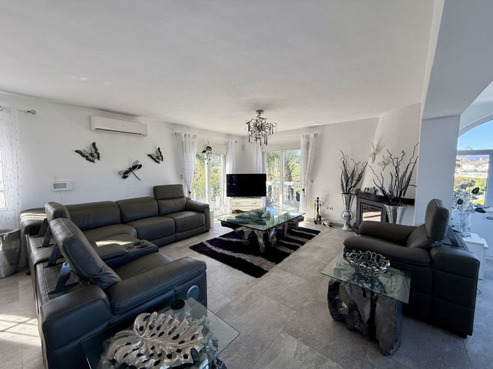 Image No.6-4 Bed Villa for sale