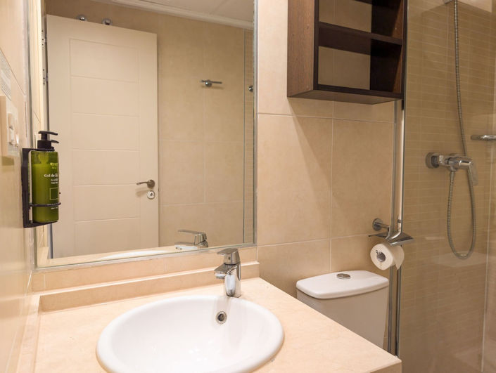 Image No.24-2 Bed Apartment for sale