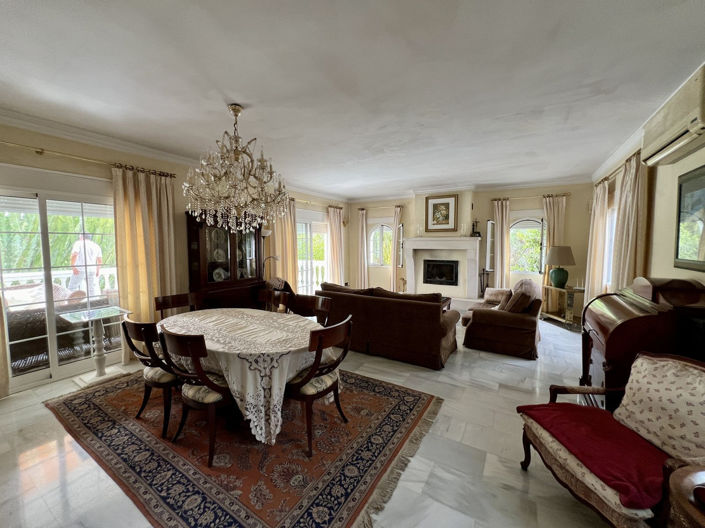 Image No.12-Villa de 8 chambres à vendre à Mijas Golf