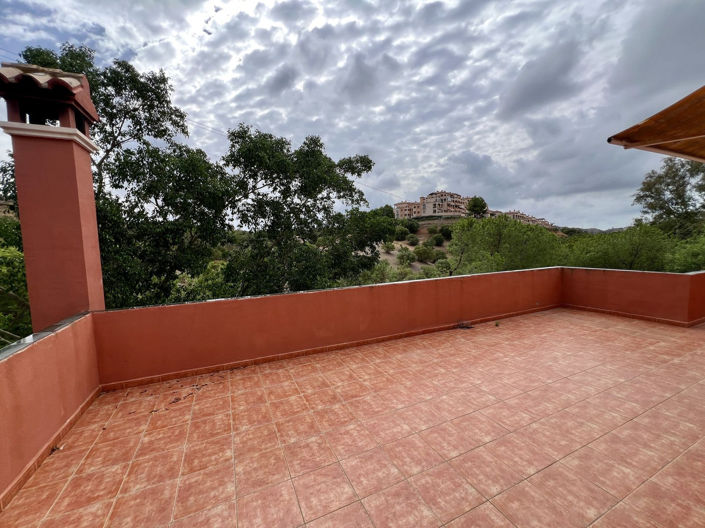 Image No.23-8 Bed Villa for sale