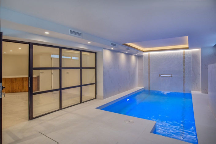 Image No.20-7 Bed Villa for sale