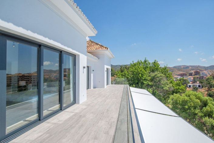 Image No.23-7 Bed Villa for sale