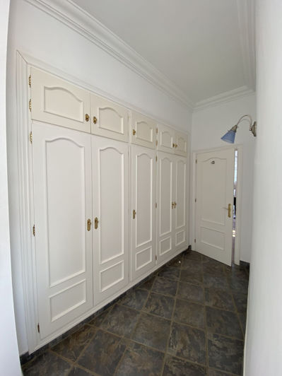 Image No.35-5 Bed Villa for sale