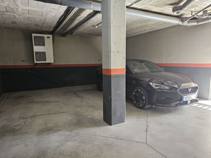 Image No.20-3 Bed Apartment for sale